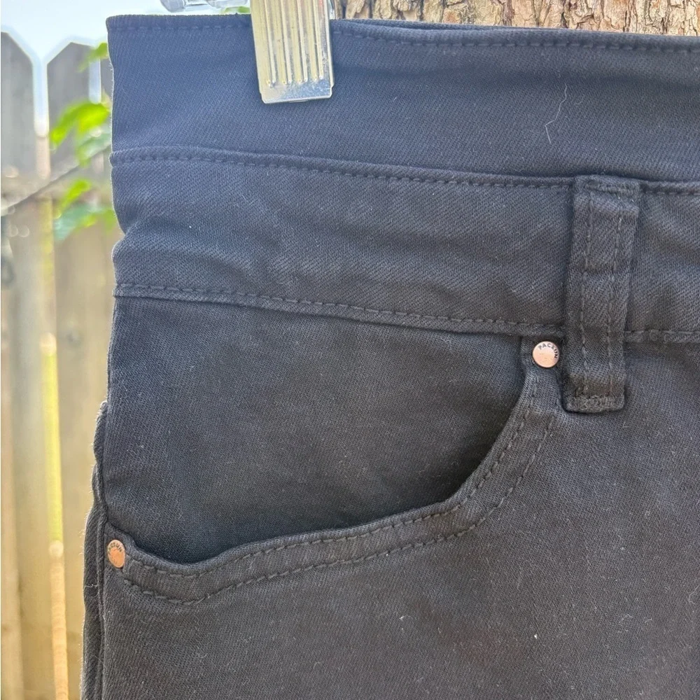 PACSUN Classic Black Wash Mid-Rise Mini Denim Skirt | Size 25